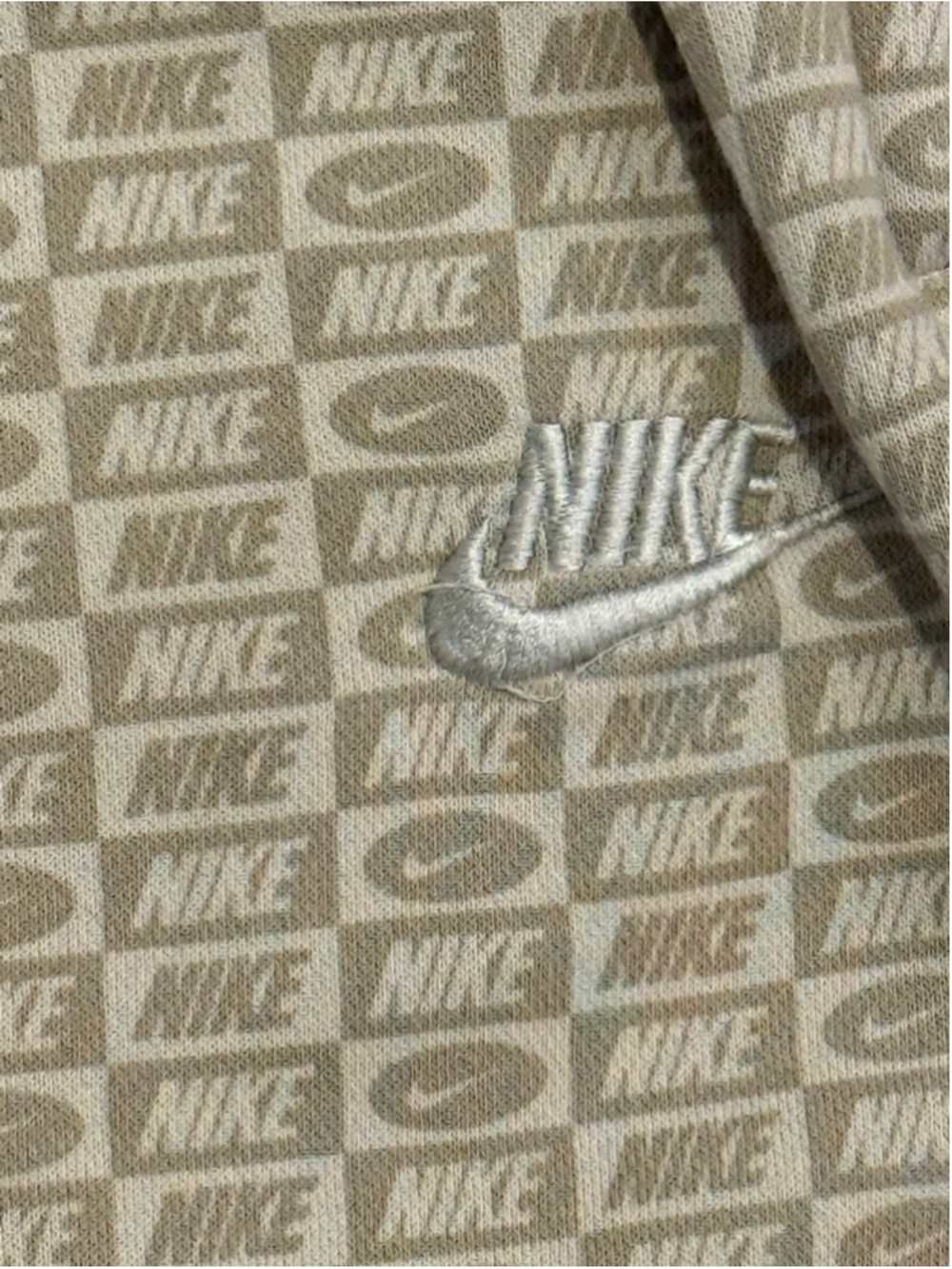 Nike Men’s All-Over Logo Tan Khaki/Beige Jogger Sweatpants Size M - Picture 4 of 7
